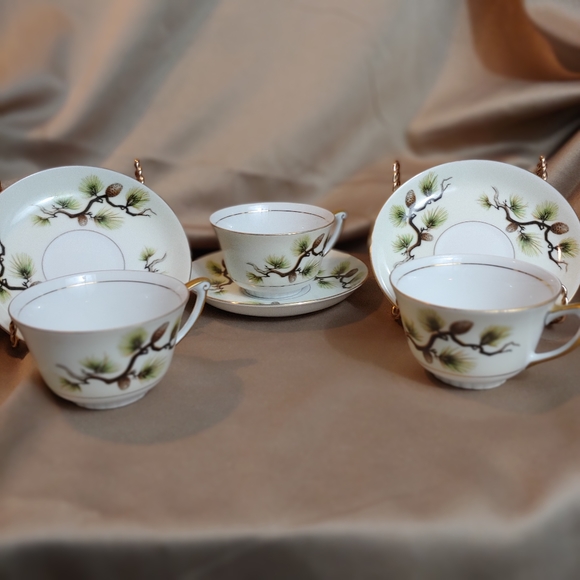 NARUMI SHASTA PINE 1958 TEA CUP & SAUCER LOT OF 3 - Picture 1 of 8